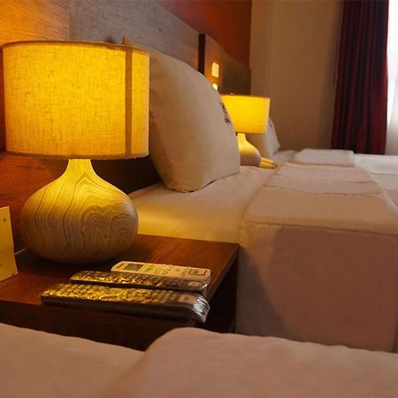 Hotel Central تروخيو المظهر الخارجي الصورة